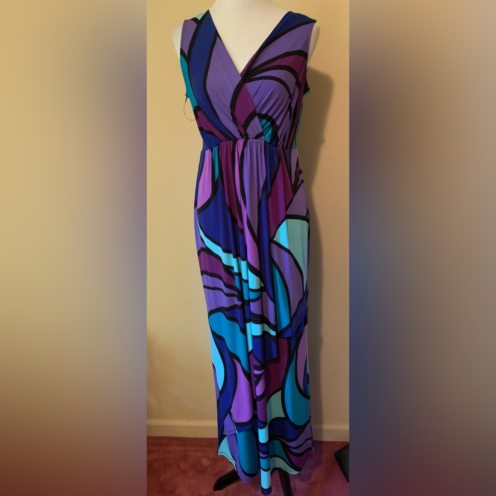 Sz M maxi dress.